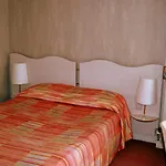Eiffel Blomet 4*