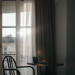 Hotel Eiffel Blomet