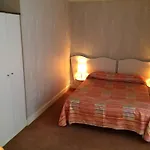 Hotel Eiffel Blomet Paris