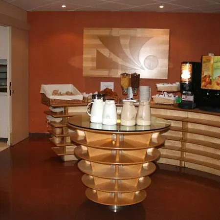Hotel Eiffel Blomet Parijs