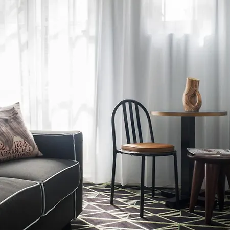 Eiffel Blomet Parigi