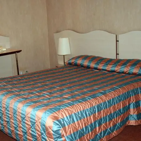 Eiffel Blomet 4* Parigi