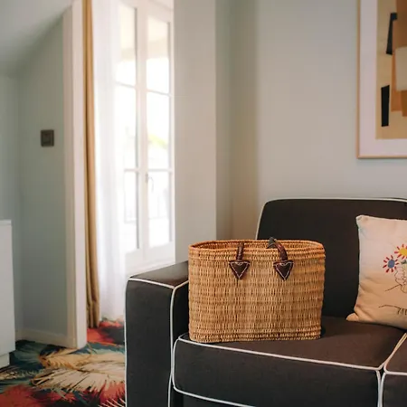 Hotel Eiffel Blomet