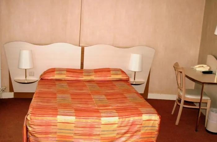 エッフェル ブロメ パリ